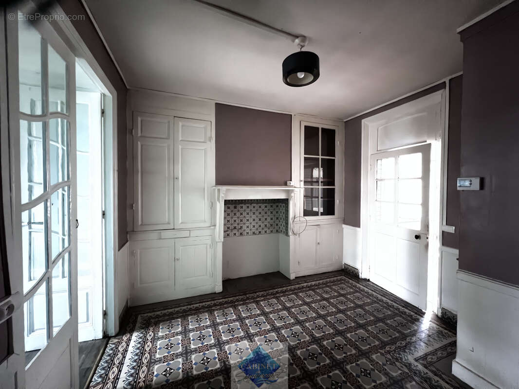 Maison abbevilloise 4 pièces avec jardin - photo 2