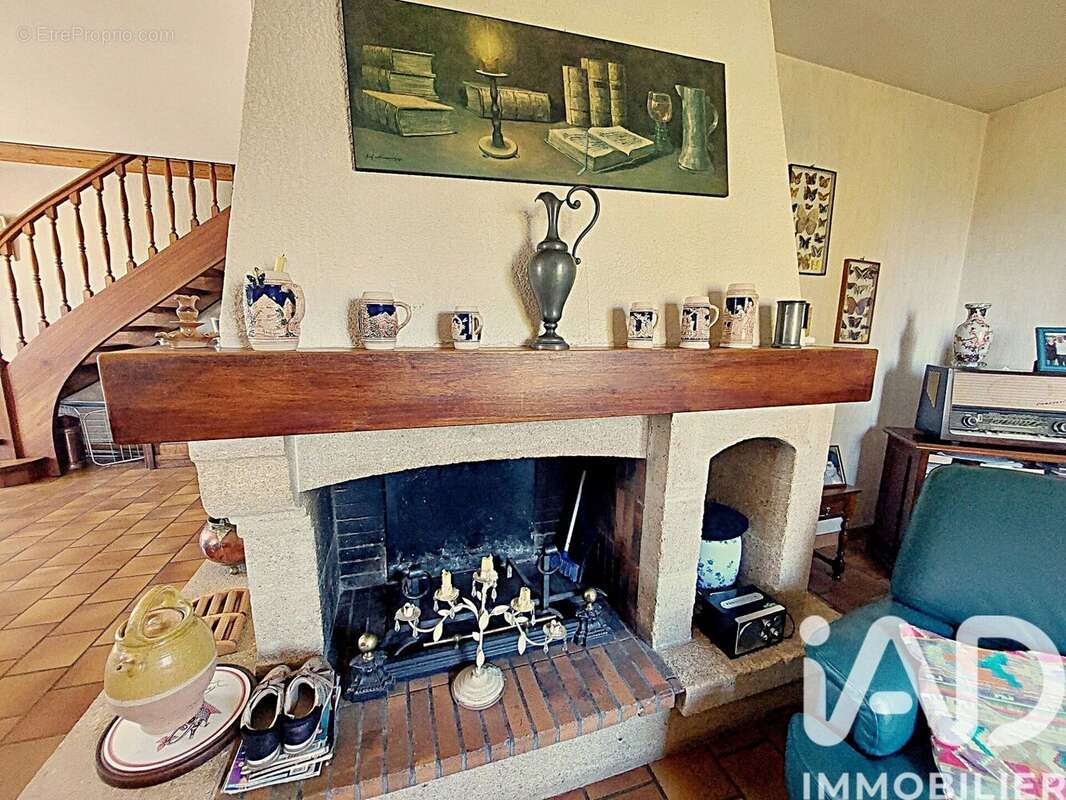Maison 140 m² à Saint-Andre-Et-Appelles  - photo 7