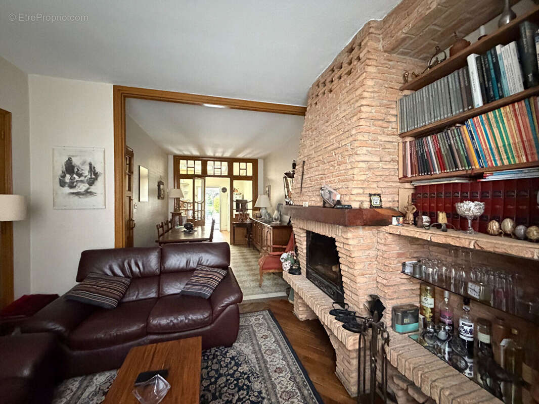Maison à CROIX