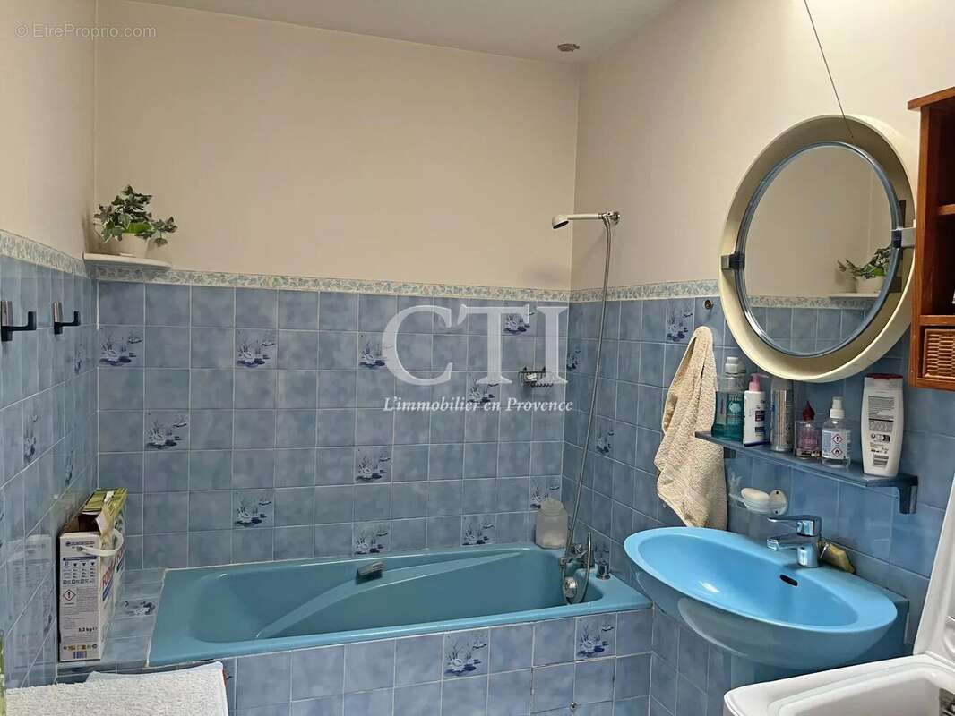 A vendre, maison proche centre-ville de Vaison-La-Romaine - photo 10