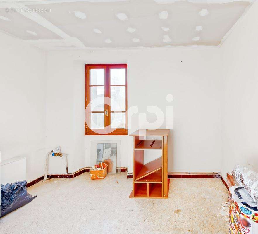 Maison à SAINT-ALBAN-AURIOLLES