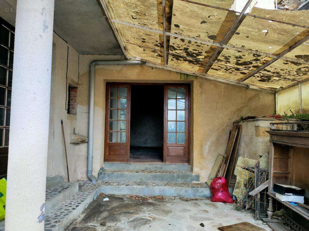 Maison à ALTILLAC