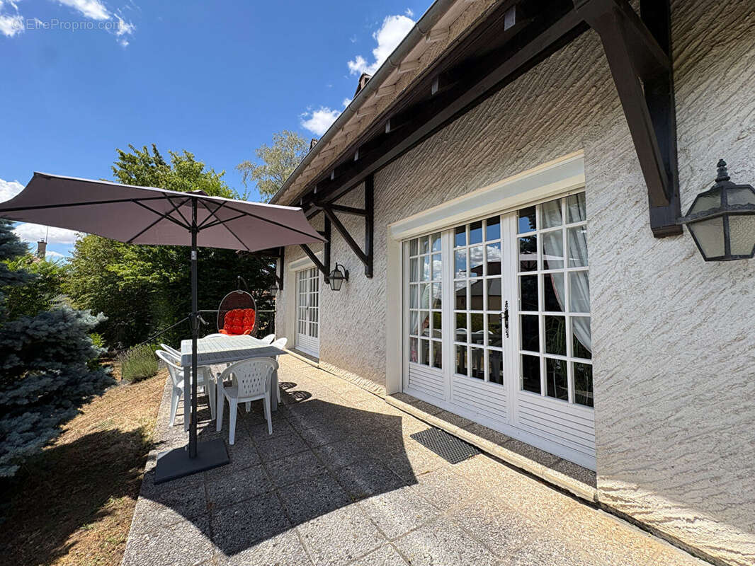 Maison à YZEURE