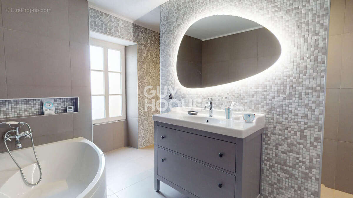 Maison à SAINTE-MARIE-DE-RE