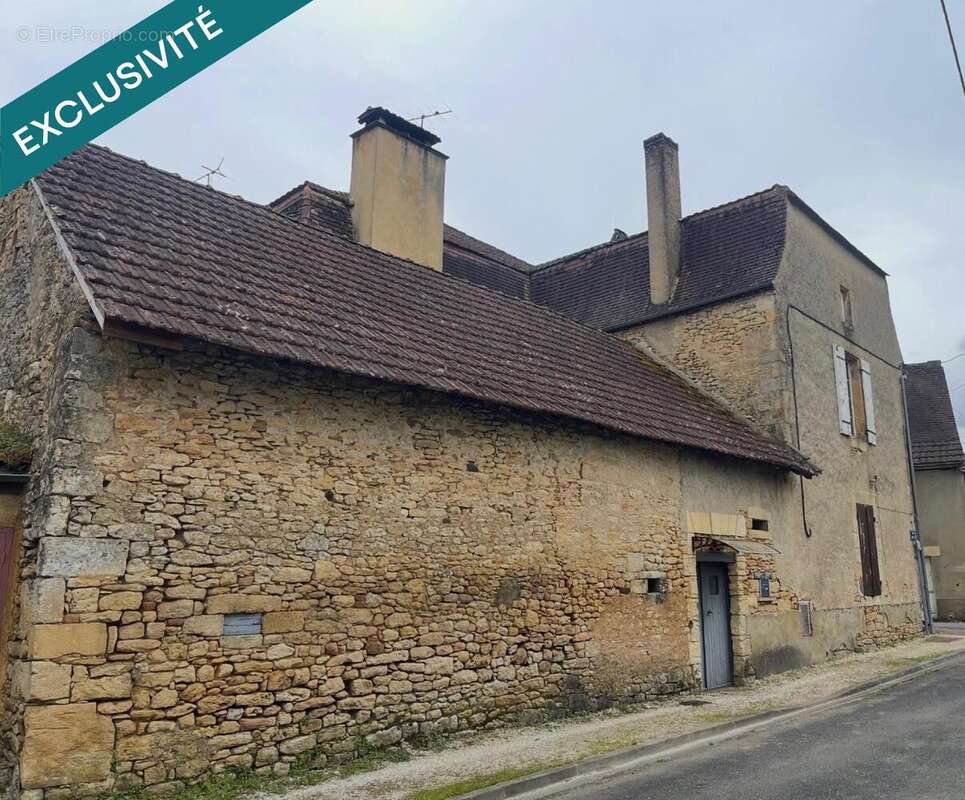 Maison 160 m² à Le Buisson-De-Cadouin  - photo 2