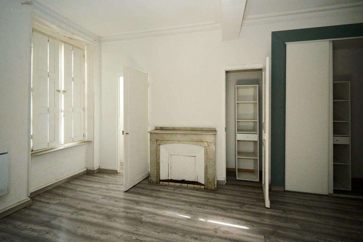 Appartement à CARCASSONNE