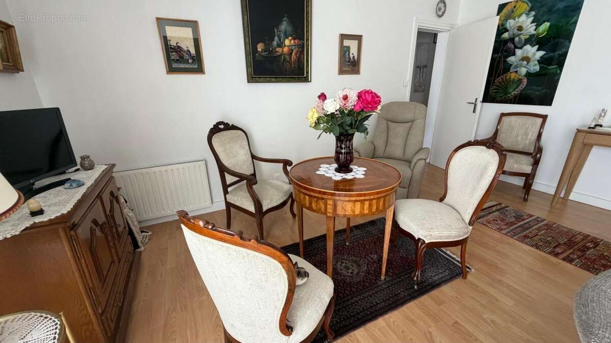Appartement centre ville PONTIVY   de  62m² Aucuns travaux à prévoir - photo 5