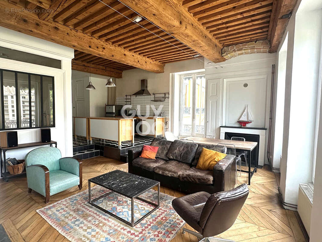 Appartement à LYON-5E