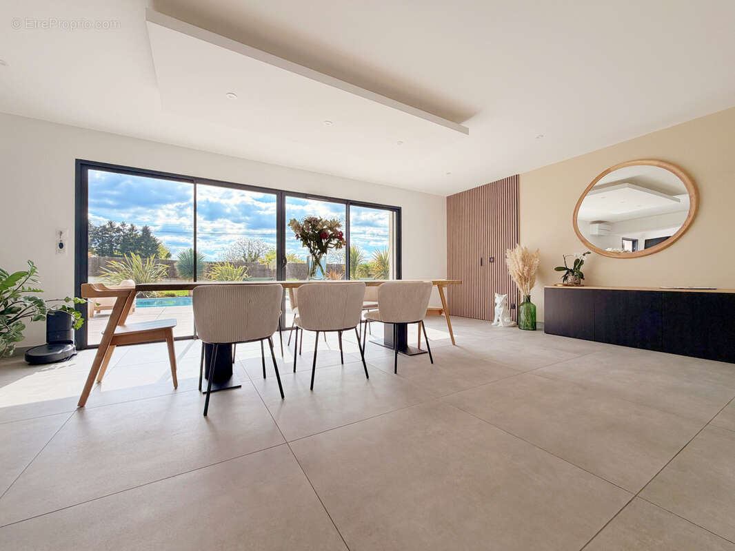 Maison à SAINT-SAVIN