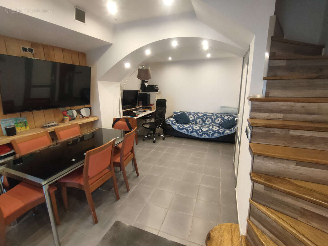 Appartement à UTELLE