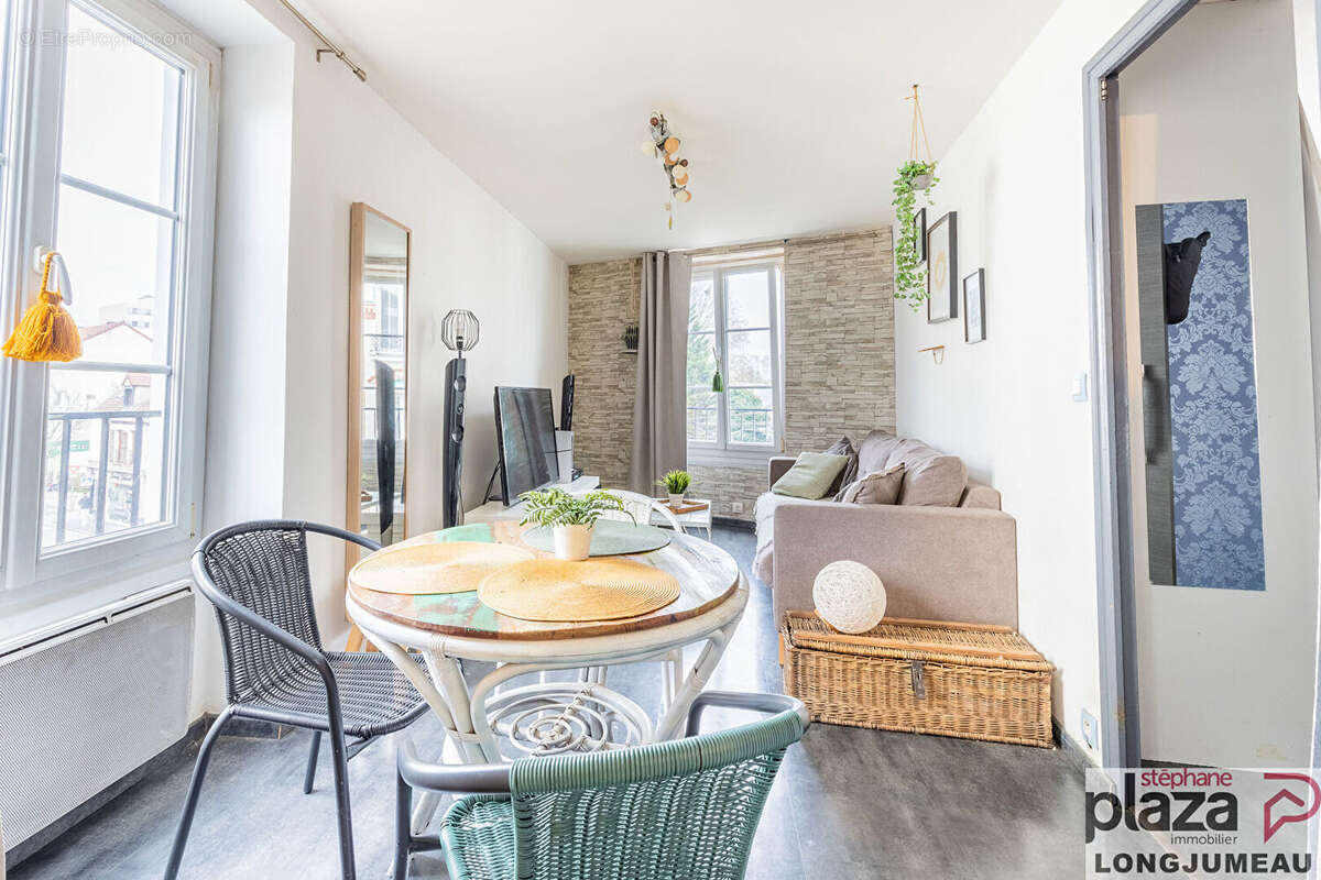Appartement à LONGJUMEAU