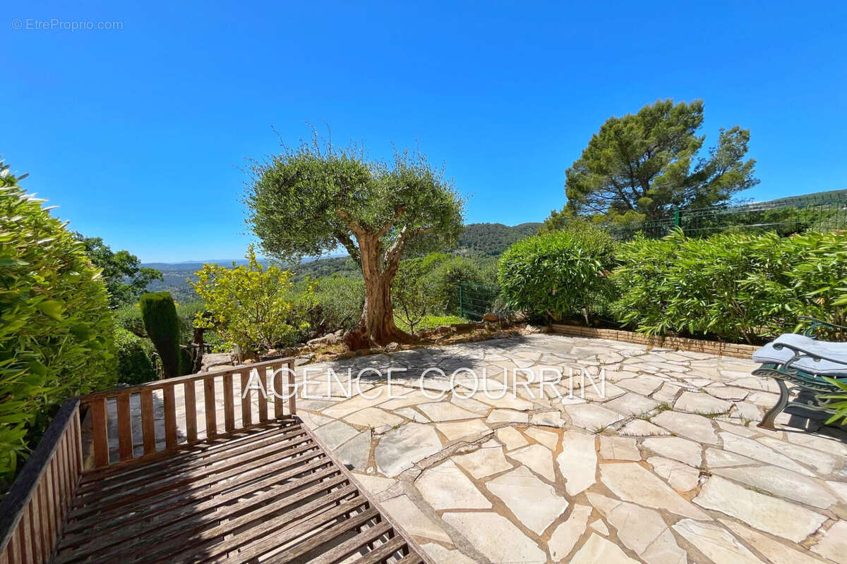 Appartement à GRASSE