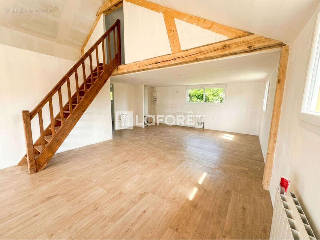 Maison à SMERMESNIL