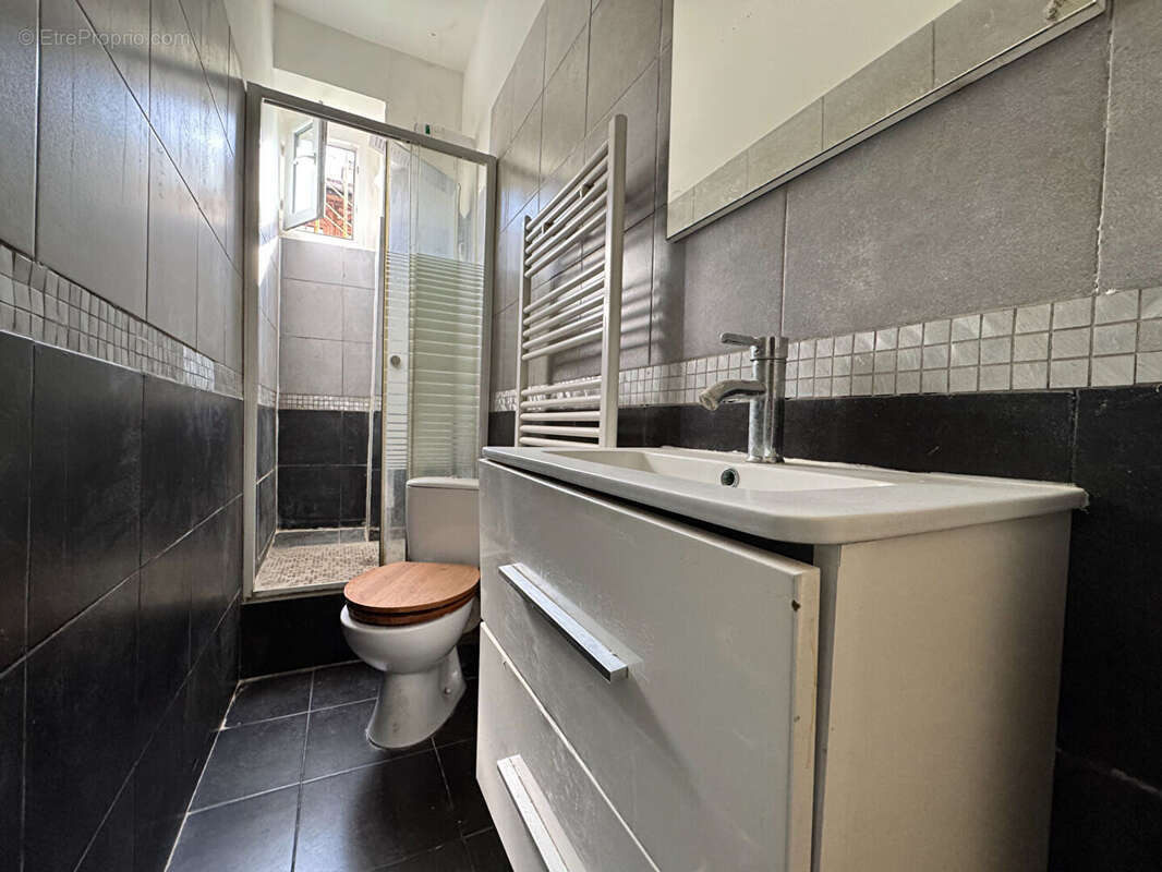 Appartement à PARIS-19E