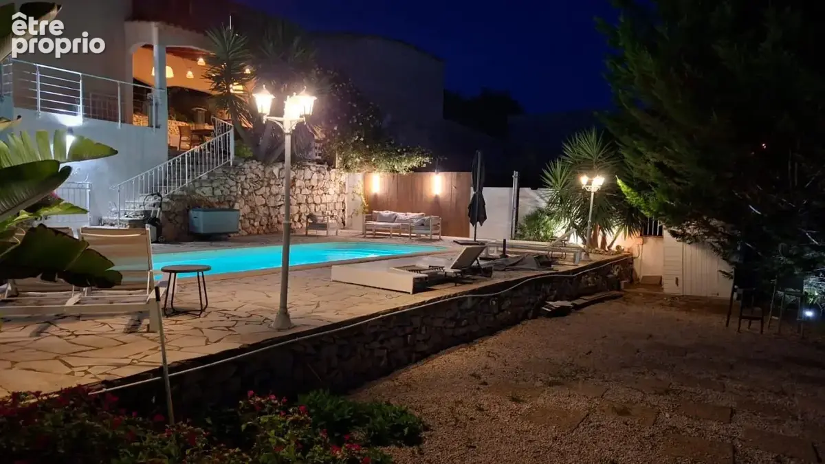 Belle villa vue mer de 159 m2 sur terrain de 714 m2 - photo 3