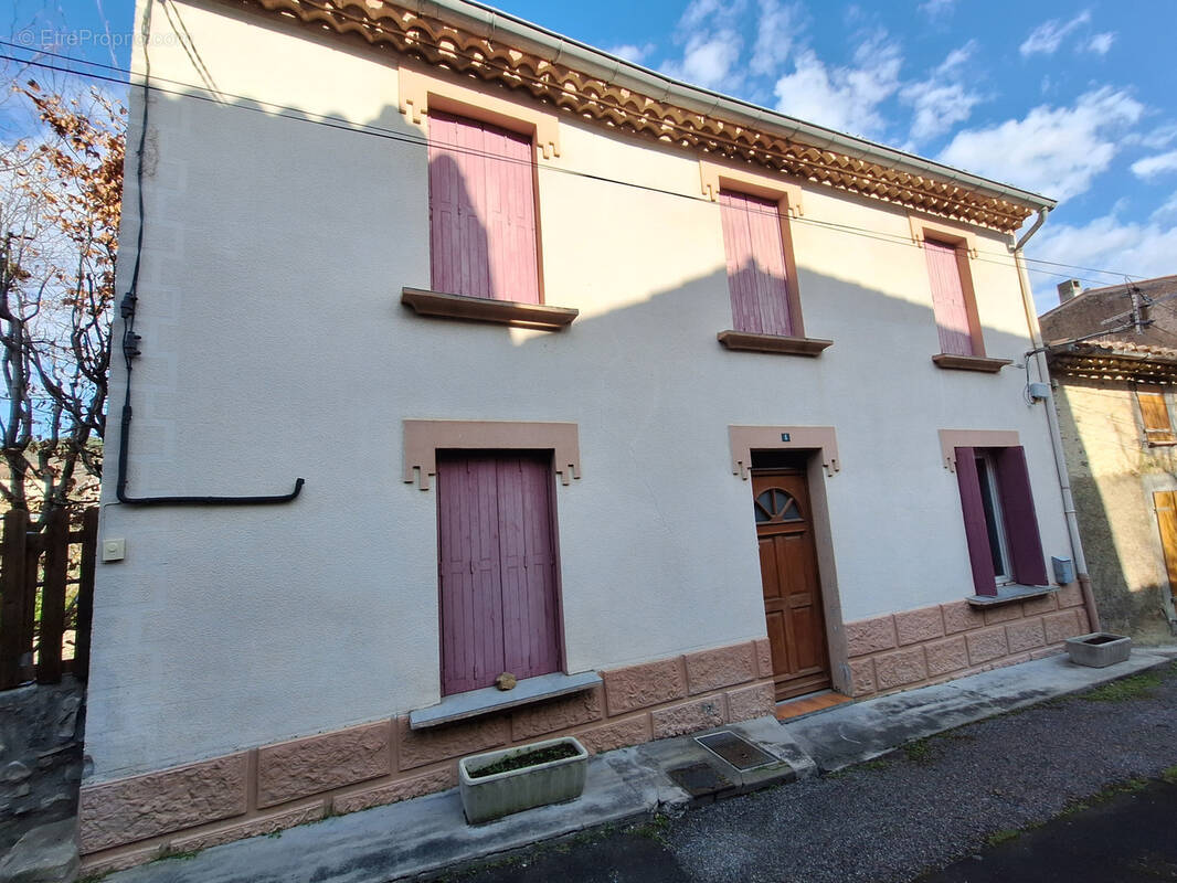 Maison à ANTUGNAC