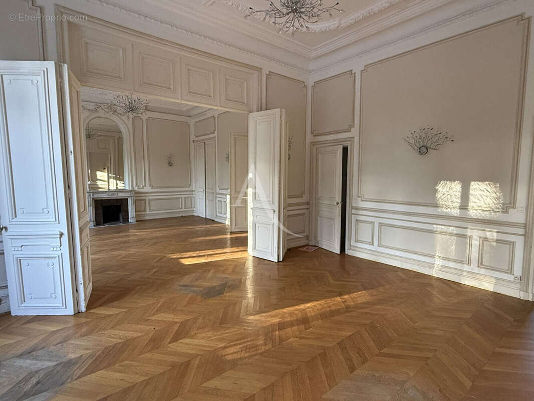 Maison à ARQUES