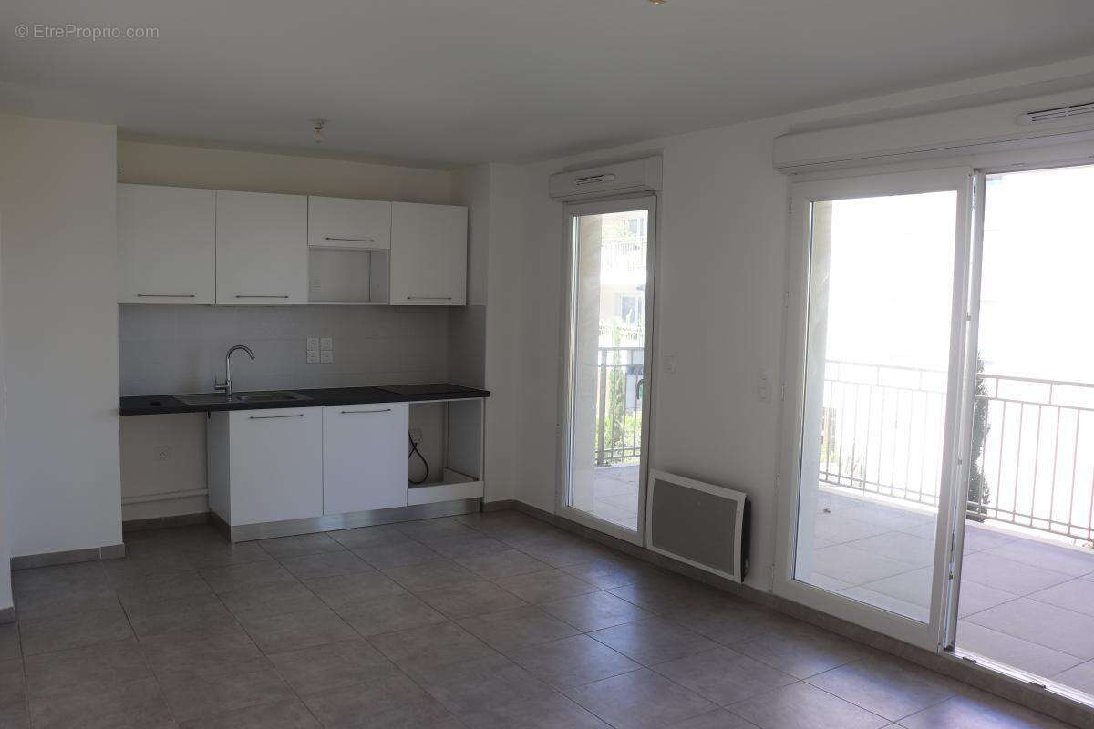 Appartement à MARSEILLE-9E