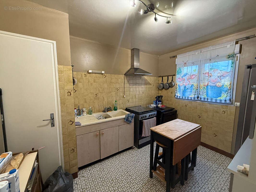 Maison à VIVIER-AU-COURT