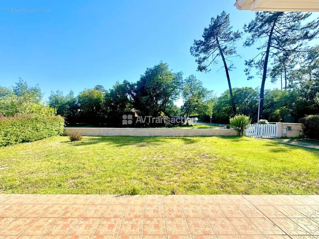 Maison 100 m² à Ares  - photo 56