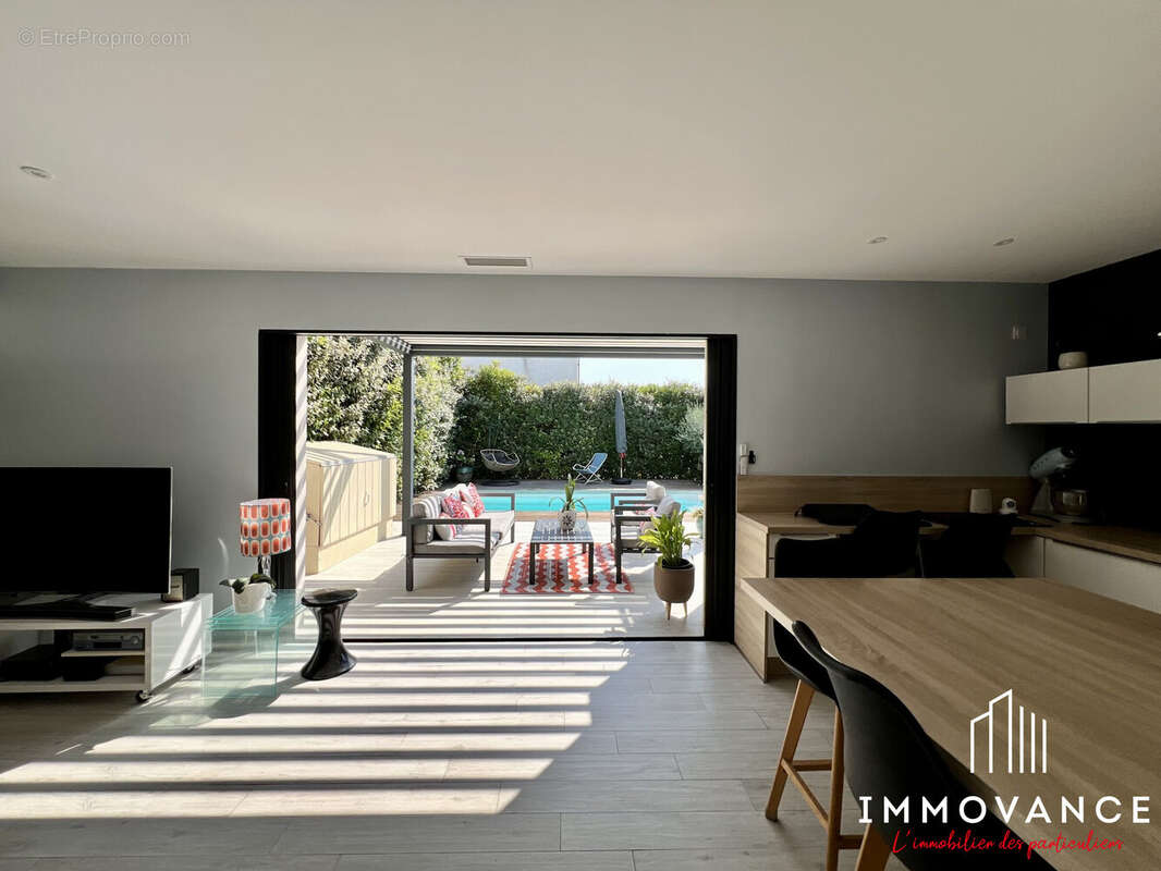 Maison 114 m² à Prades-Le-Lez  - photo 8