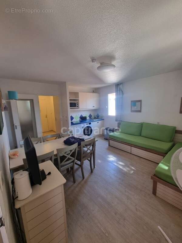 Appartement à vendre 2 pièces SAINT RAPHAEL (83), 2 piscines, golf, gardien, snack, aire de jeux pour enfants !! - photo 9