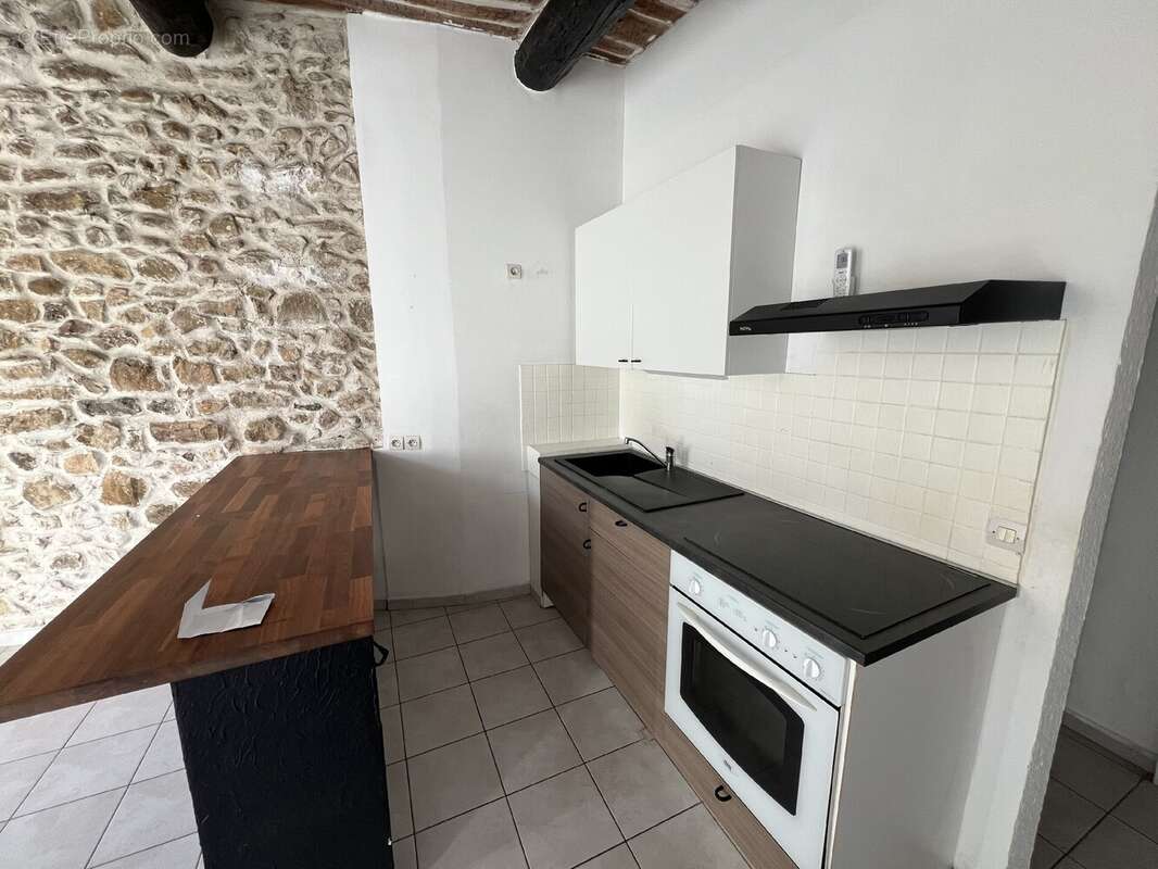 Appartement à EYGUIERES