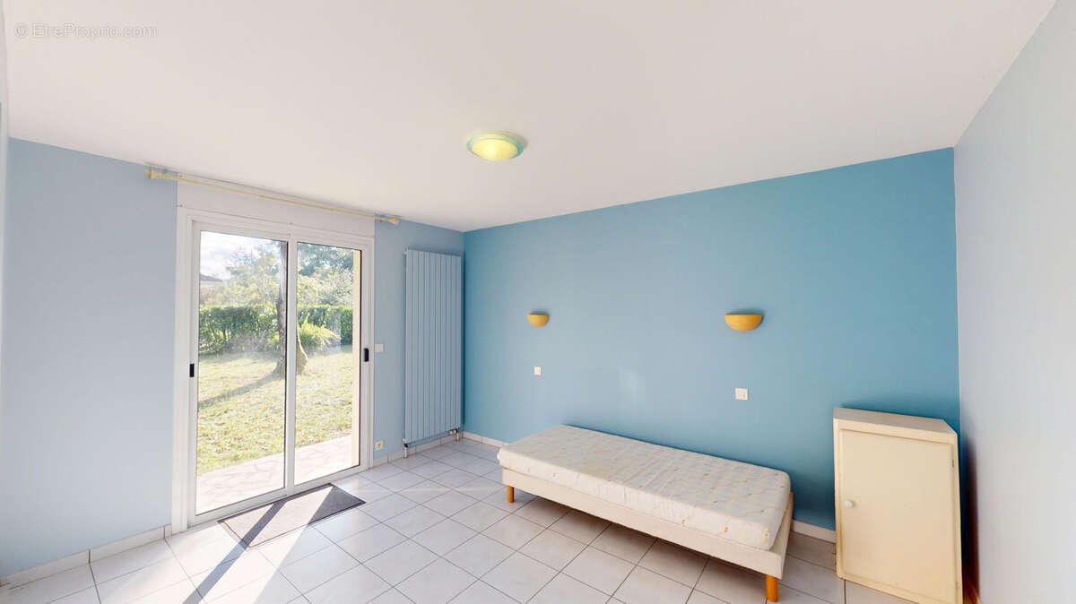 Maison de plain pied dans quartier recherché (Clairbois) - photo 5