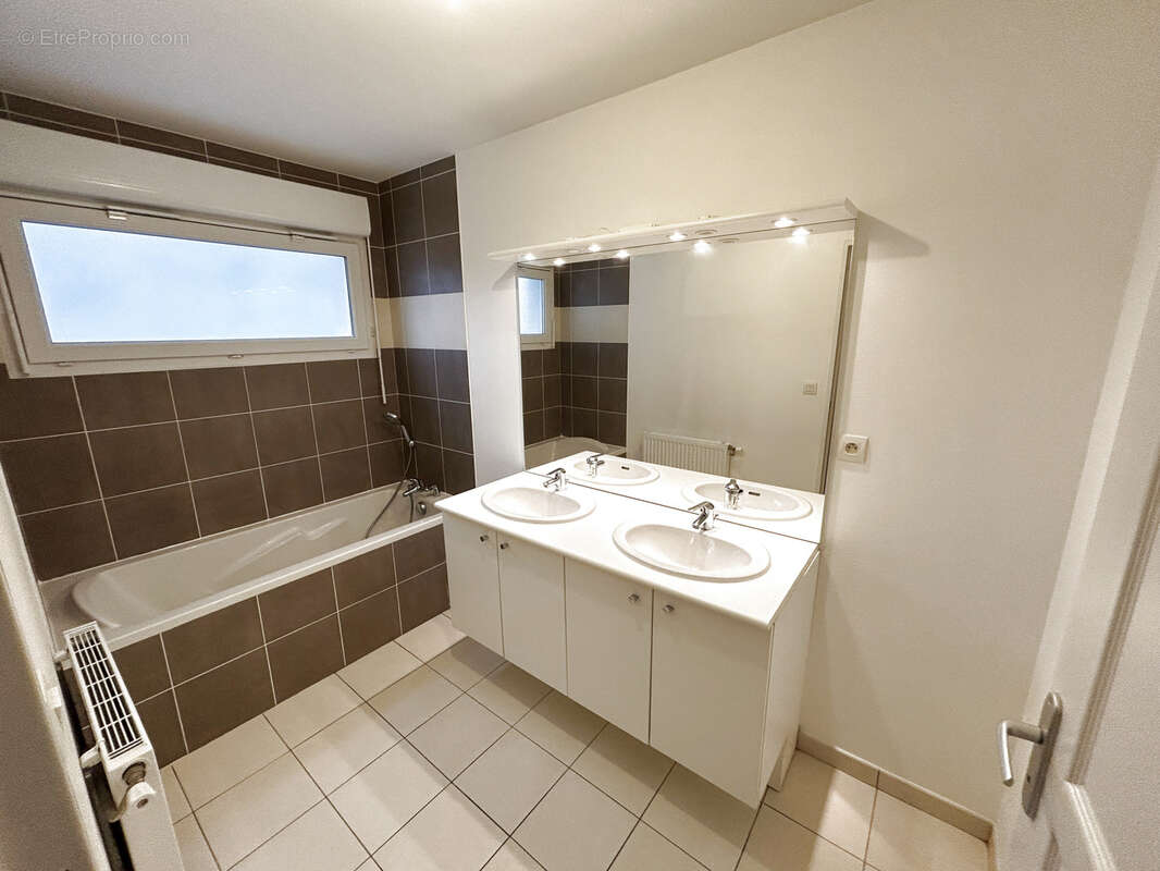 Maison à MURS-ERIGNE