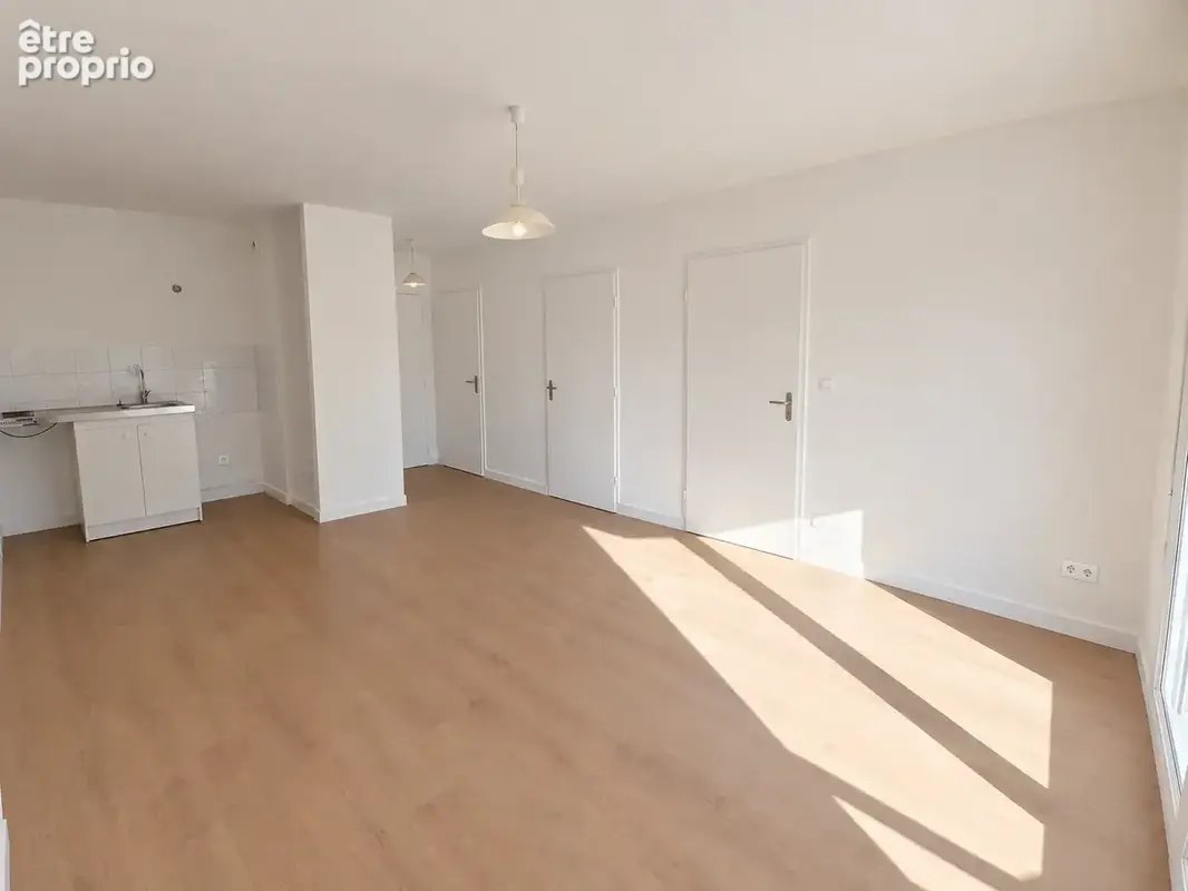 T1 bis à Purpan avec balcon et parking - photo 2