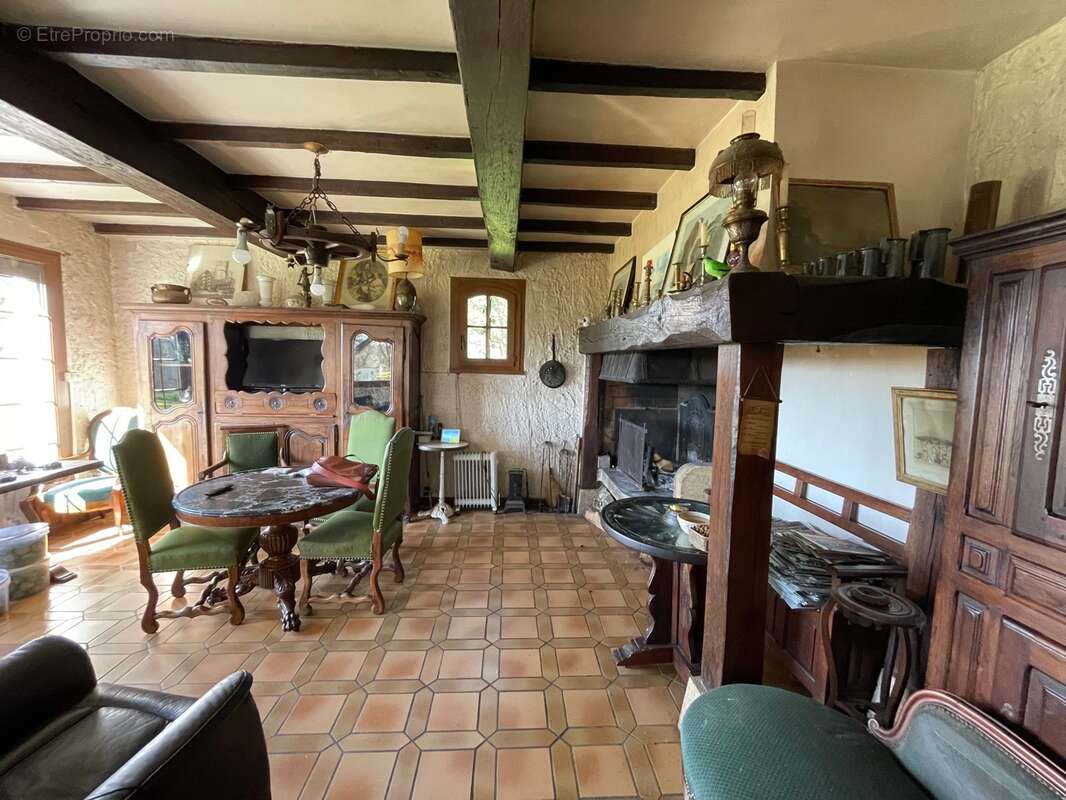 Maison à MIELAN