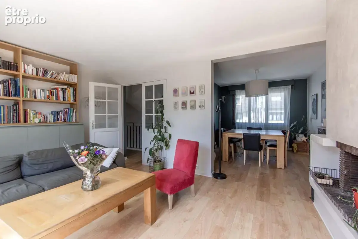 Maison Sainte Genevieve Des Bois 7 pièce(s) 138 m2 hab - 152 m² au sol - photo 4