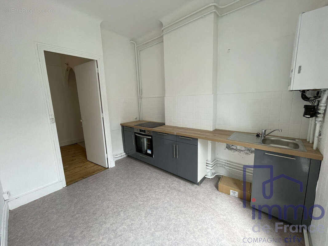 Appartement à SAINT-ETIENNE