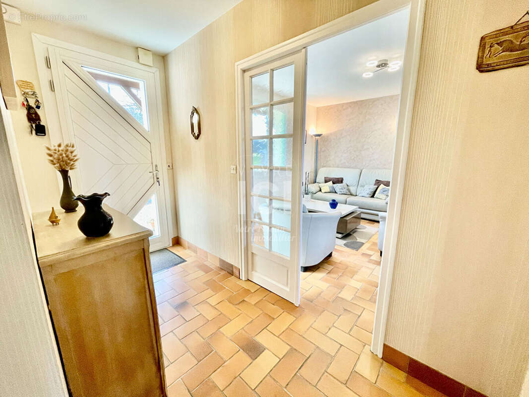 Maison à GRANDCHAMPS-DES-FONTAINES