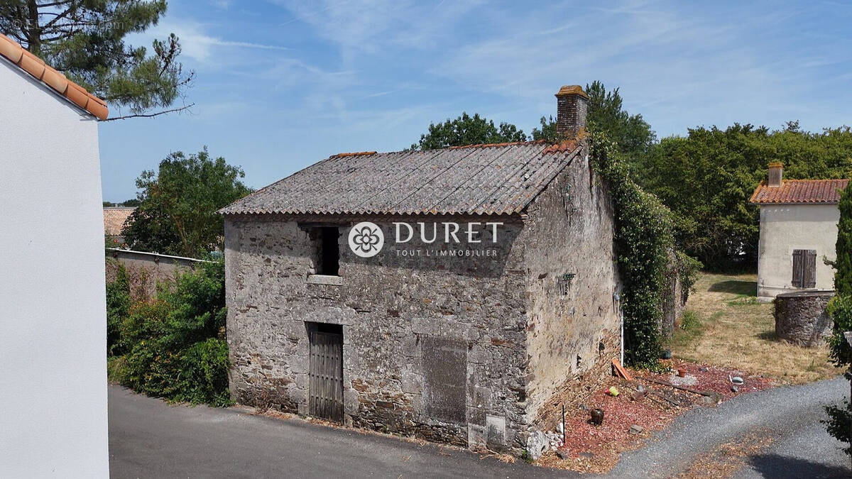 Maison à MONTAIGU