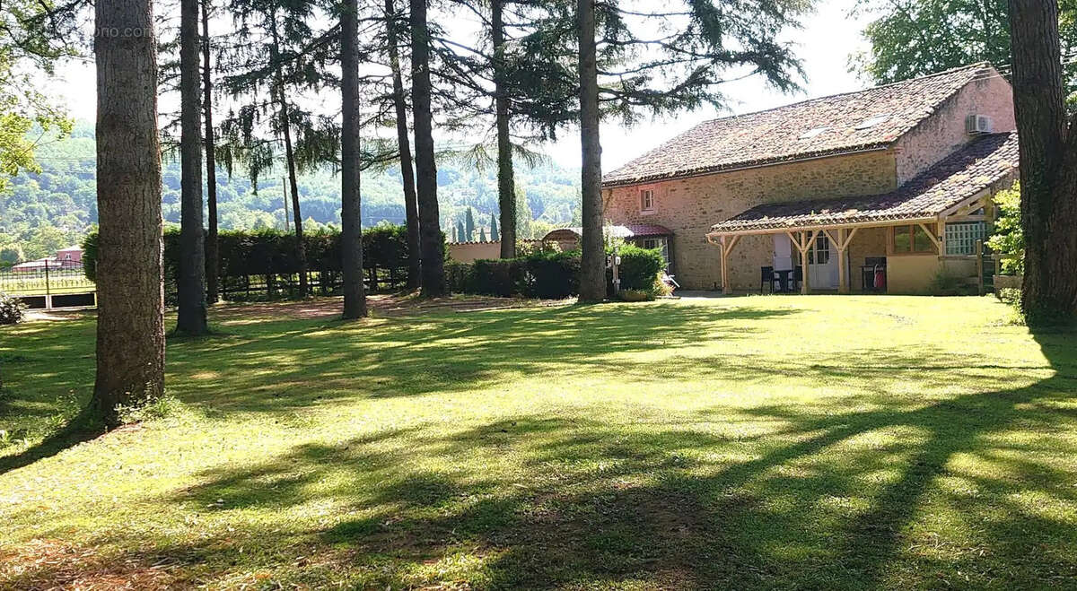 Maison à DURAVEL