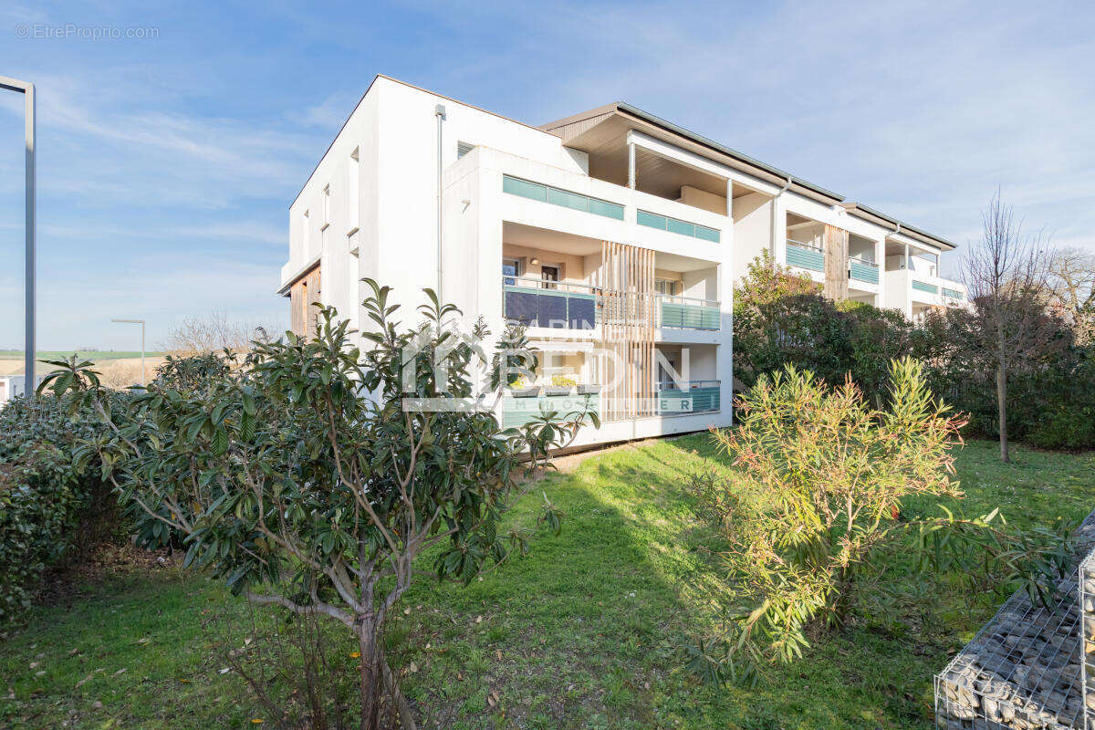 Appartement à SAINT-ORENS-DE-GAMEVILLE