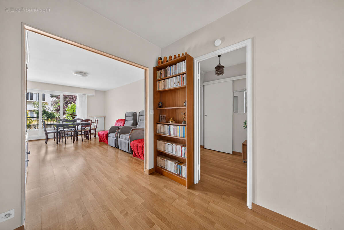 Paris 20 - rue des vignoles - photo 15