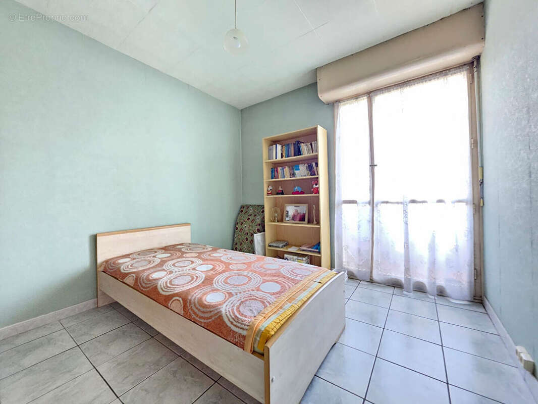 Appartement à RILLIEUX-LA-PAPE