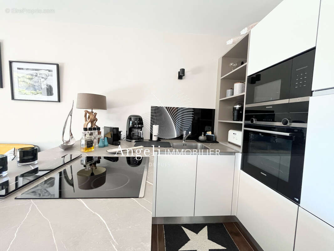 Appartement à FREJUS