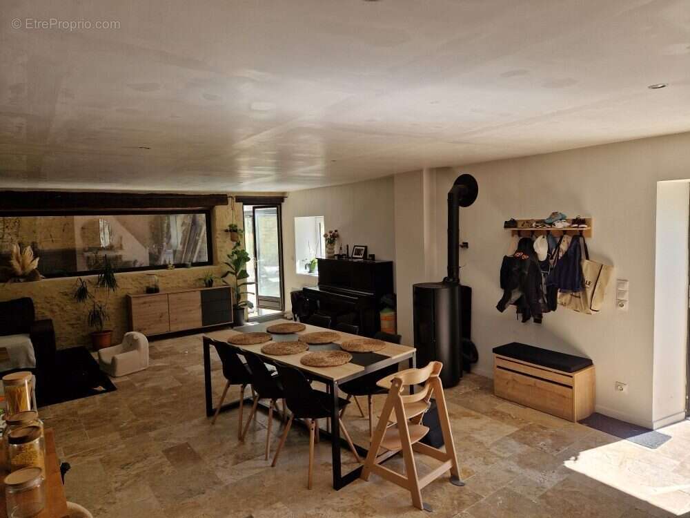 Maison 164 m² à Saint-Cosme-En-Vairais  - photo 3