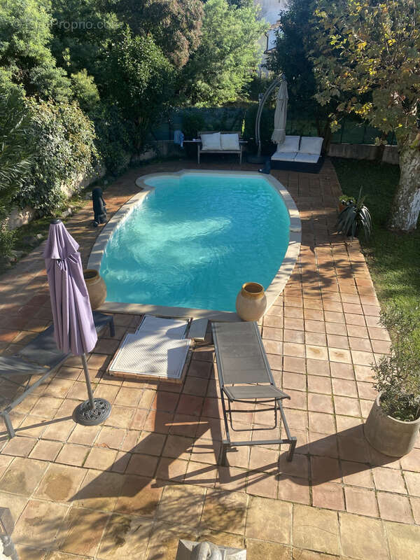 Maison à MANDELIEU-LA-NAPOULE