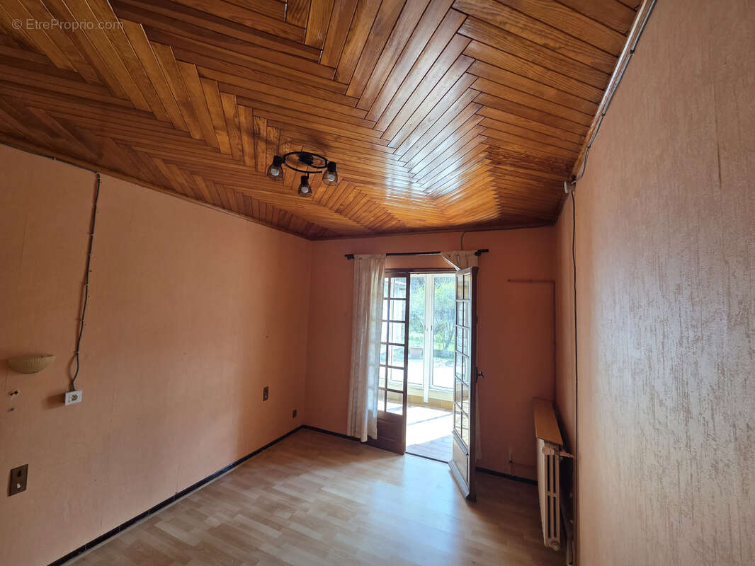 Maison à LA MOTTE-CHALANCON