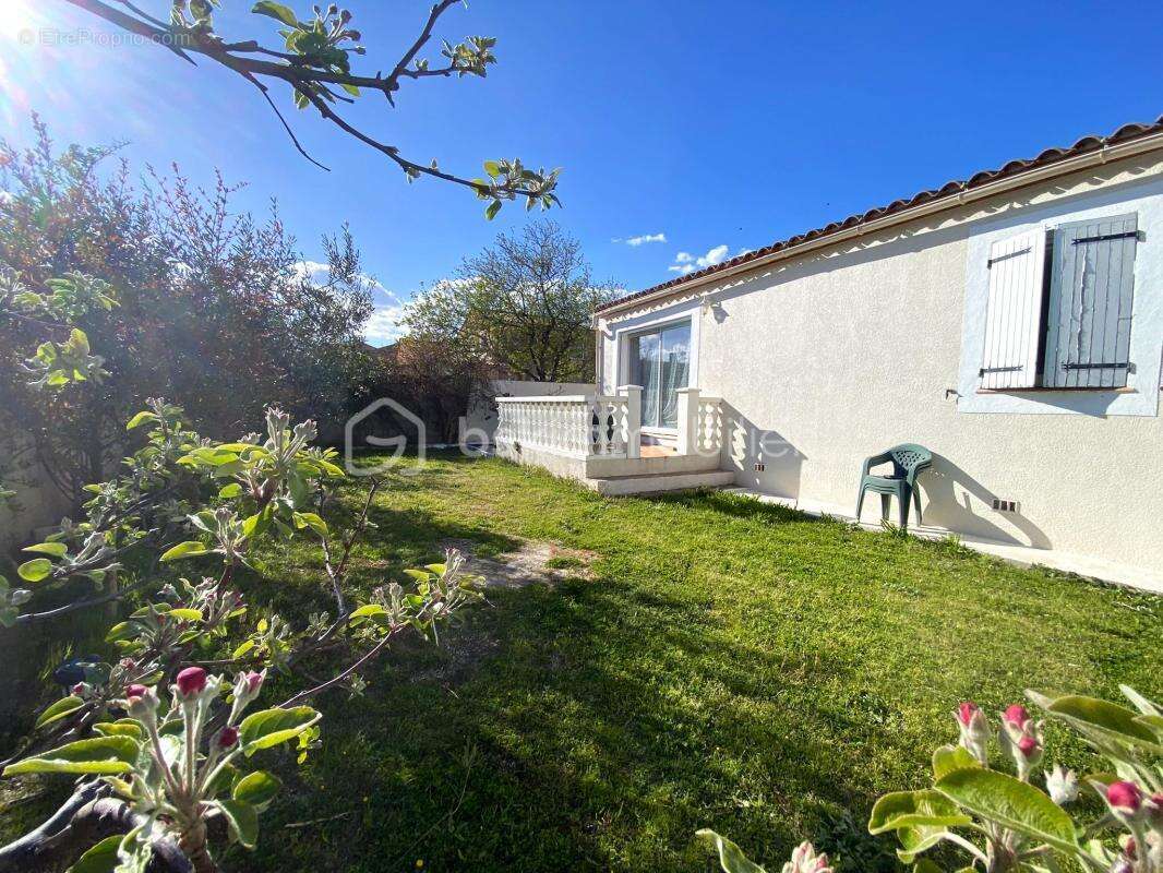 Maison à SAINT-GILLES