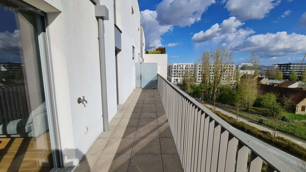 Appartement à GIF-SUR-YVETTE