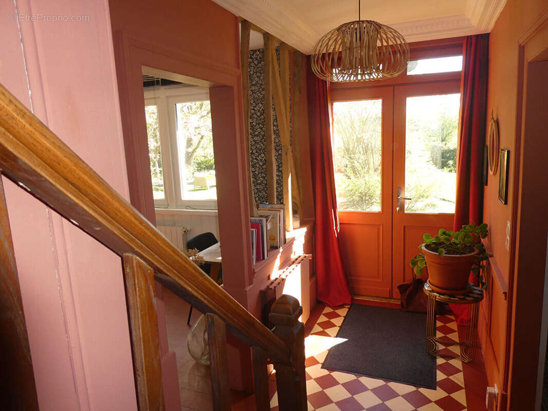 Maison à CORMEILLES