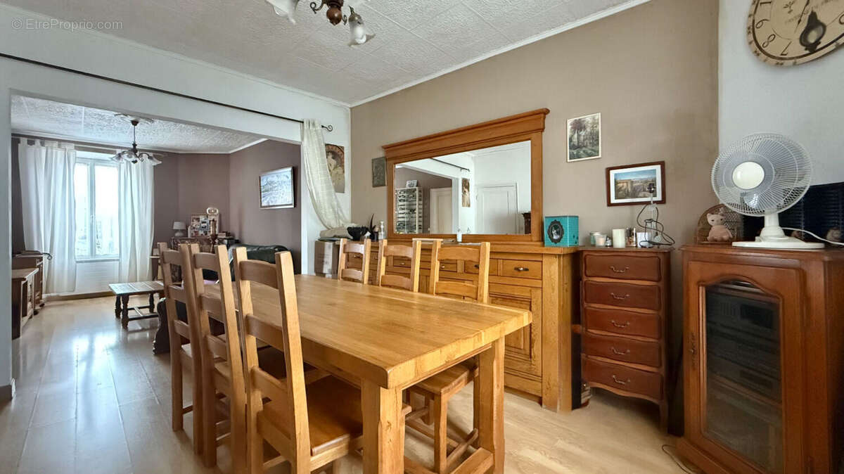 Appartement à CORBEIL-ESSONNES