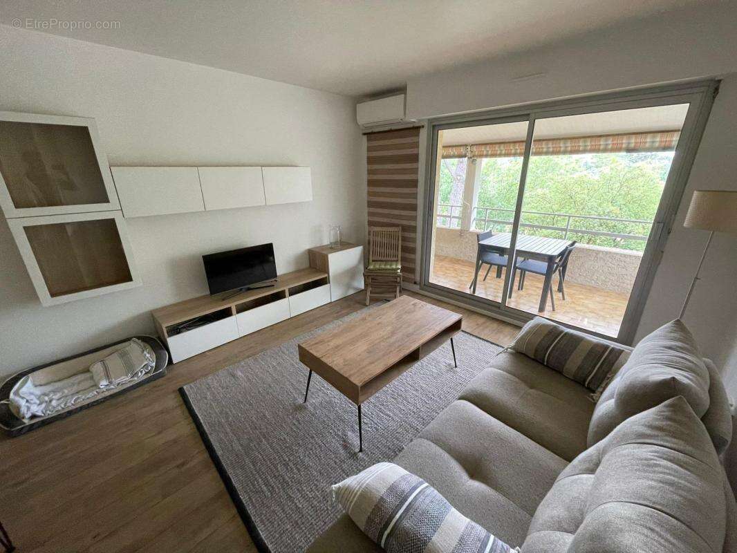 Appartement à SAINT-RAPHAEL