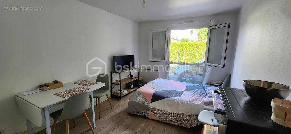 Appartement à CHARTRES-DE-BRETAGNE