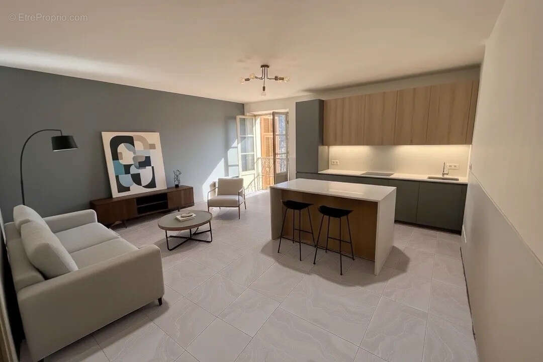 Appartement à TENDE